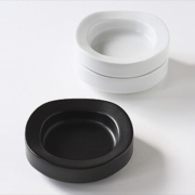 使いやすさと美しさ。白山陶器 graf（グラフ）Stacking Ashtray（スタッキング・アッシュトレイ）