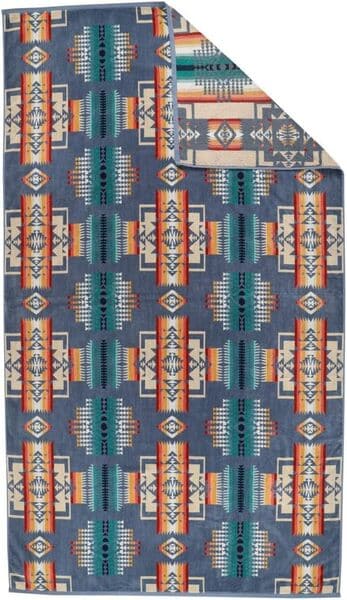 ネイティブアメリカンの伝統的デザイン！Pendleton（ペンドルトン）Oversized Jacquard Spa Towels （オーバーサイズジャカードスパタオル）
