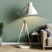 おしゃれでかわいいLED対応のスタンドライト10選