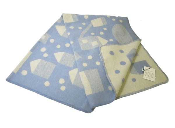 やわらかくあたたかい北欧デザインのウール製ブランケット - inzak