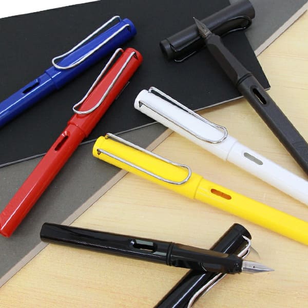 ドイツを代表する定番。LAMY(ラミー)Safari(サファリ)