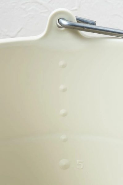 レトロ感と機能性。SCHALTEN（シャルテン）バケット10Lのイメージ画像3