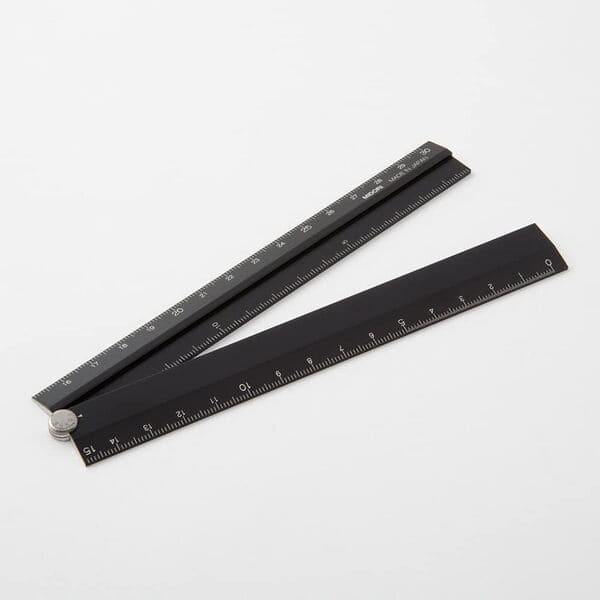 シンプルだけど多機能!ミドリ アルミ マルチ定規 30cm