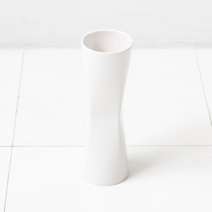 置くだけでオブジェ。sarasa design（サラサ デザイン）センタースクエアベース（L）