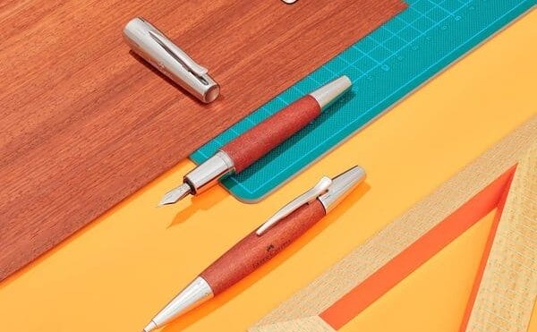 手帳にもおすすめ！おしゃれで携帯に便利な小さいボールペン10選