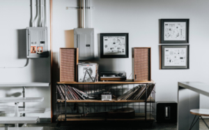 【特集】ひとつのアイテムから始めるインダストリアルインテリア