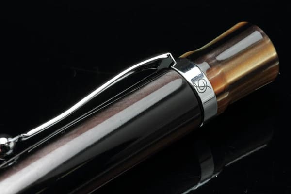 イタリアンデザイン。DALLAITI(ダライッティ)AKR62のイメージ画像