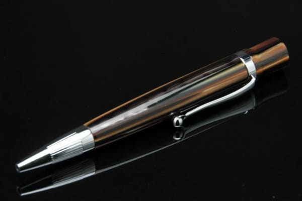 イタリアンデザイン。DALLAITI(ダライッティ)AKR62