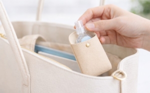 花粉の季節に持っておきたい。かわいい目薬ケース・目薬ポーチ