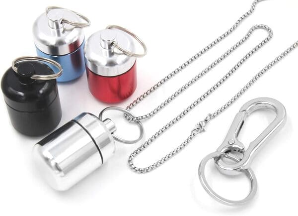 使い方いろいろ。携帯用 広口 ピルケース