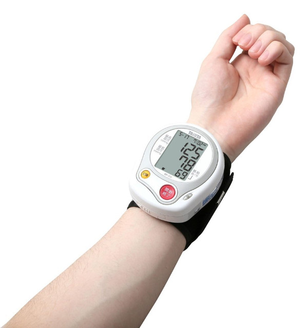 手軽に健康チェック。携帯にも便利なおすすめの手首式血圧計10選 inzak