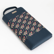 BRIERS(ブリアーズ)Julie Dodsworth(ジュリードッズワース)Kneeler(ニーラー)
