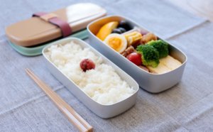 レトロで使いやすい。シンプルでかわいいアルミのお弁当箱10選