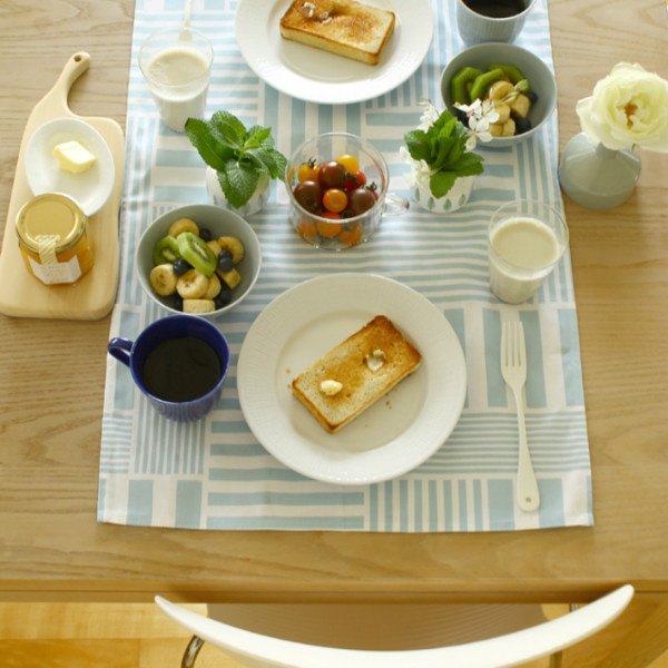 人気デザイナーとのコラボ。KLIPPAN（クリッパン） ティータオル ストライプス