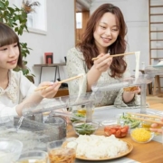 家族や友達と楽しもう!大人数で味わえる大型の流しそうめん機
