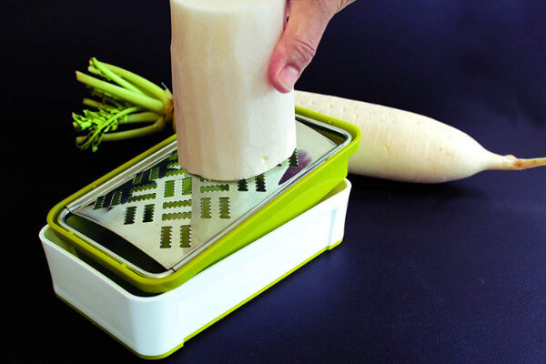 ふわふわ」が簡単にできる電動式などの大根おろし器 - inzak ふわふわ」が簡単にできる電動式などの大根おろし器 - inzak