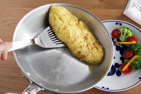 飽きのこないデザイン。柳宗理 バタービーターのイメージ画像