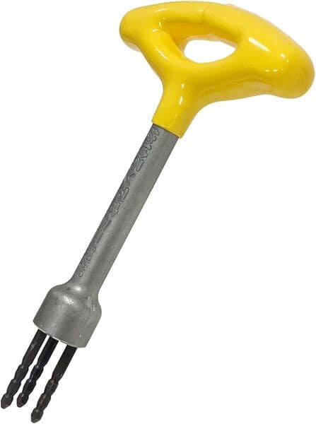 回してごっそり。回転式草取機 抜けるンですミニ