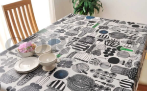 食卓をおしゃれに彩るテーブルクロスのタイプ別15選