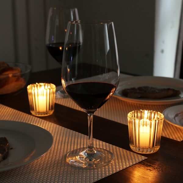 日本の食卓にもなじむ。VINA（ヴィーニャ）ボルドー 110496