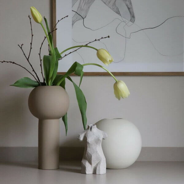 北欧ブランドのおしゃれなフラワーベース。花と花瓶で暮らしを飾る 