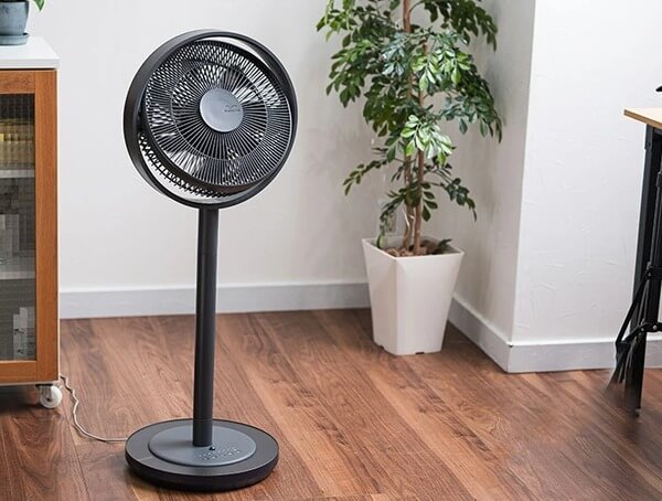 カモメの羽。株式会社ドウシシャ Kamomefan