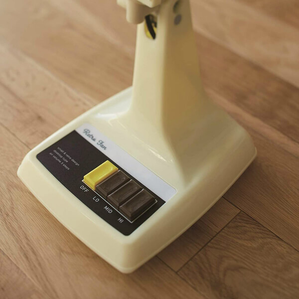 ザ・レトロ。APIX（アピックス）レトロ扇風機　AFR-170/FSSR-0719のイメージ画像2