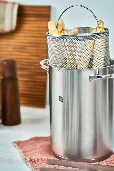 ドイツの老舗。ZWILLING（ツヴィリング）TWIN SPECIALS（ツインスペシャルズ）アスパラガス・パスタ用ポットのイメージ画像