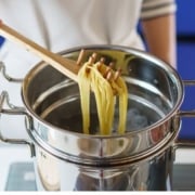 パスタ好きは必須!おすすめのパスタ鍋・パスタポット10選。ドイツや日本のブランド製。
