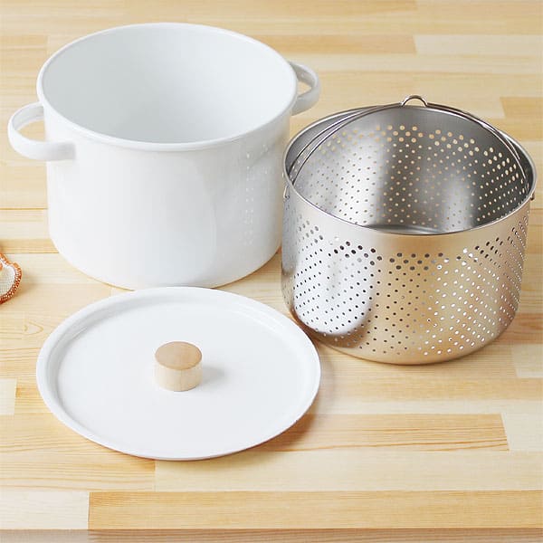 おしゃれなホーロー製。FORMLADY（フォームレディ）Kaico（カイコ）パスタパン K-011のイメージ画像