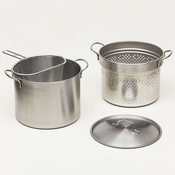 料理研究家のアイデア。share with Kurihara harumi 栗原はるみ ハーフストレーナー付 パスタポットのイメージ画像