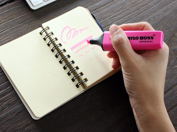 世界一売れている蛍光ペン。STABILO（スタビロ）ボス オリジナル 蛍光ペン 70のイメージ画像